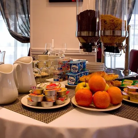 Hotel Majestic 3*