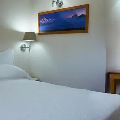 Ξενοδοχείο Majestic 3*