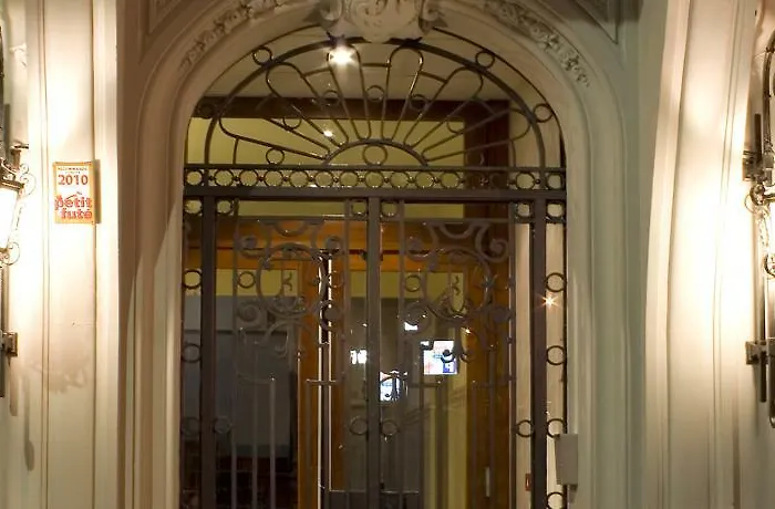 Majestic Ξενοδοχείο 3*