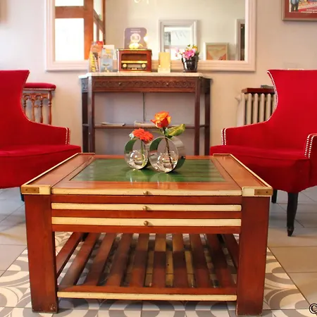 ホテル マジェスティック 3*